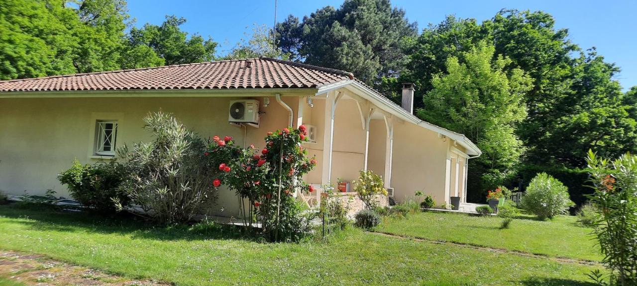 Chambres "Blanches" , Batiment Secondaire Hotel La Caravelle, Vue Jardin Biscarrosse-Plage Dış mekan fotoğraf